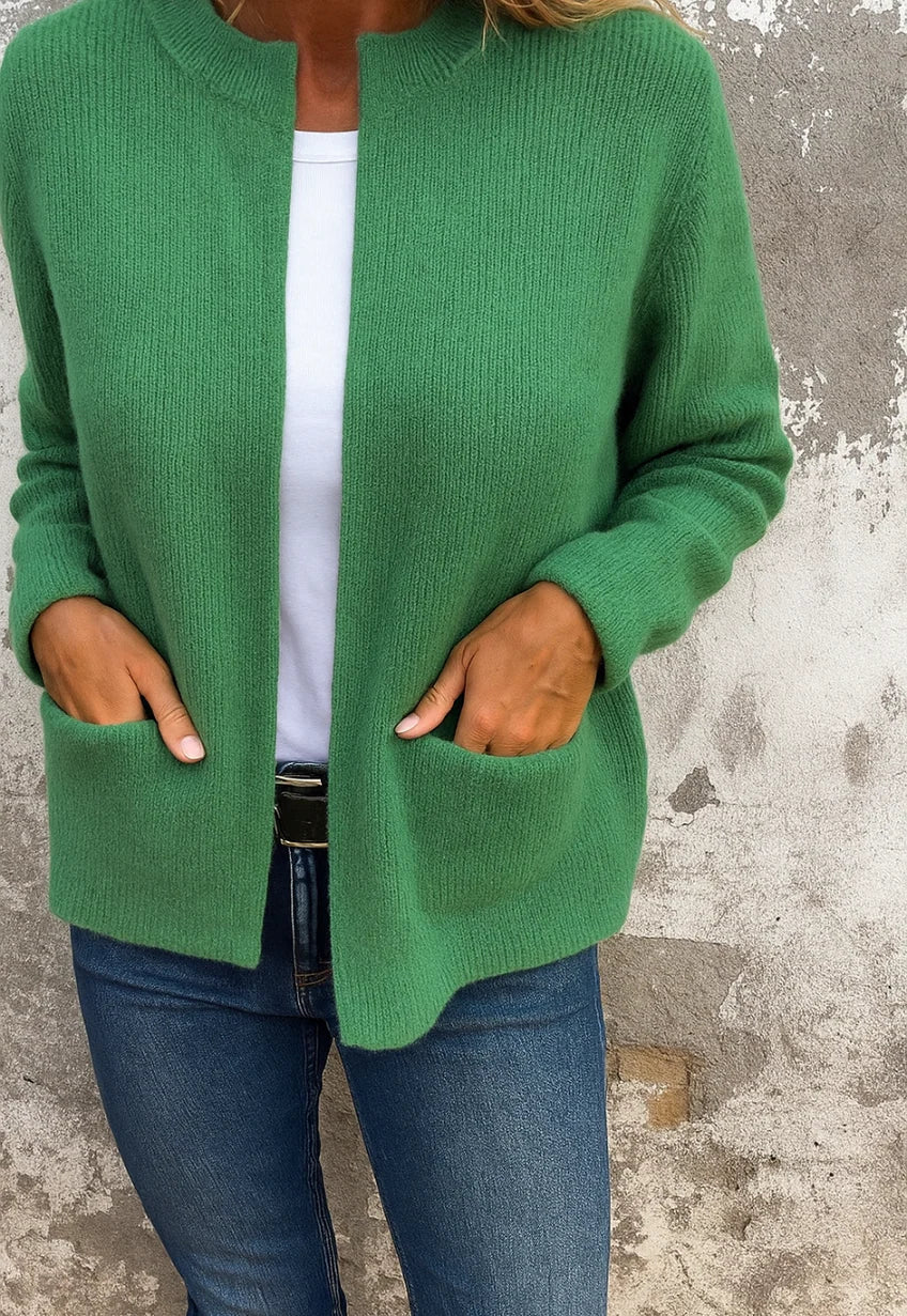 Linda Stylowy kardigan – miękki, ciepły i łatwy do łączenia
