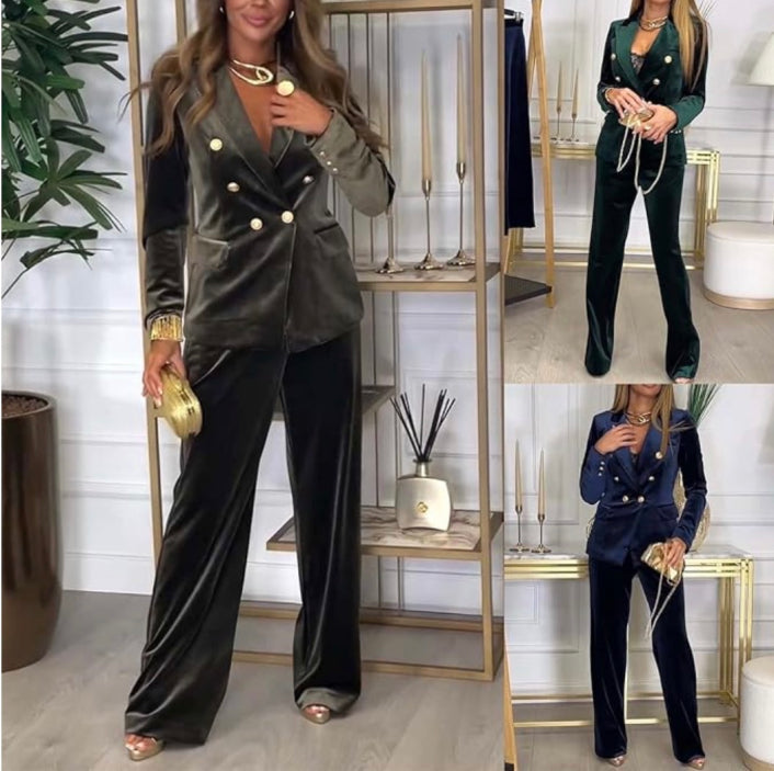 Nora - Elegancki zestaw z aksamitu