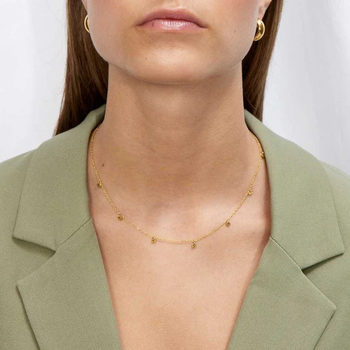 Elegant necklace – 18K gold plated