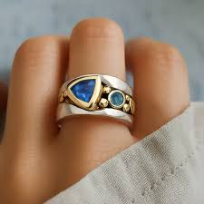 Vintage blue crystal ring